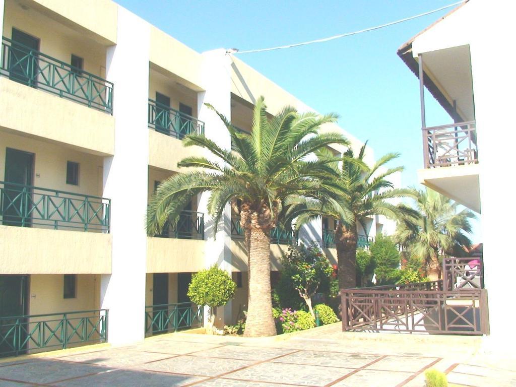 Despo Hotel Kato Gouves Экстерьер фото